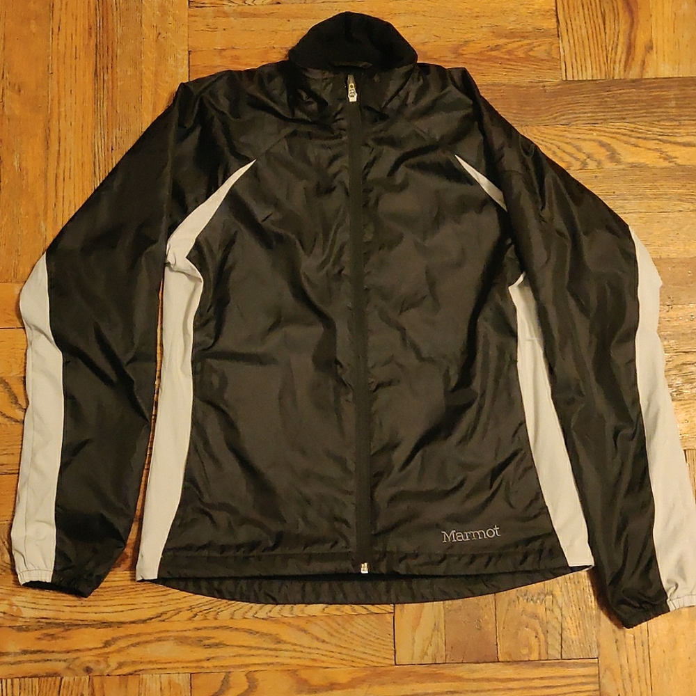 Women's Marmot size M lightweight lined windproof jacket
